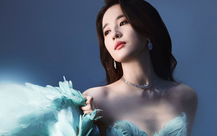 IQ đáng nể của Lưu Diệc Phi: Đỗ đại học năm 15 tuổi, nói được 4 thứ tiếng