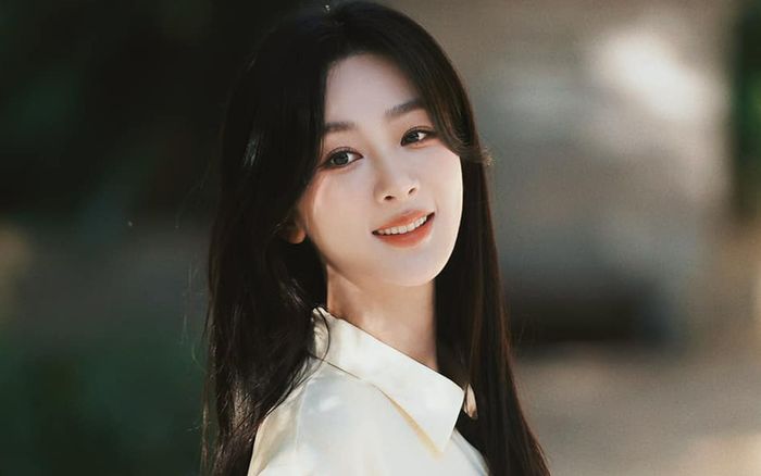 Không phải phẫu thuật thẩm mỹ, Dương Tử lột xác ngoạn mục nhờ thay đổi điều này