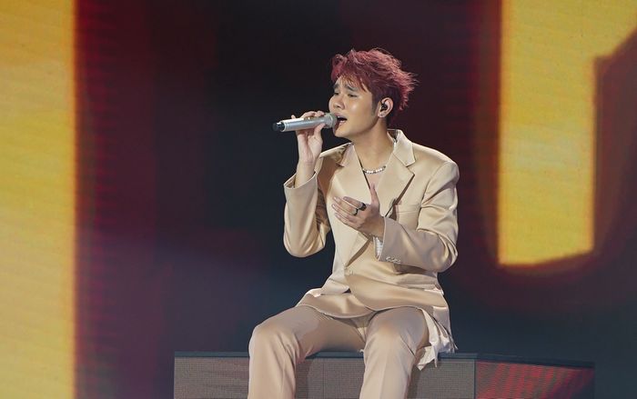 'Hoàng tử Ballad' Lâm Phúc nghẹn ngào cất giọng sau khi lọt top 3 Vietnam Idol