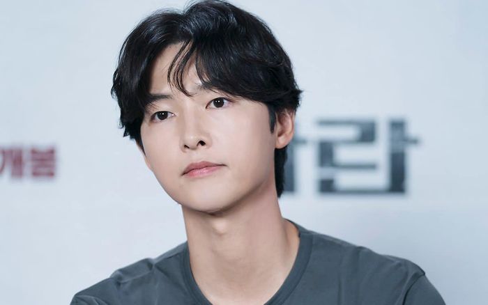 Mỹ nhân xứ Hàn hé lộ tính cách thực của Song Joong Ki, vượt xa tưởng tượng