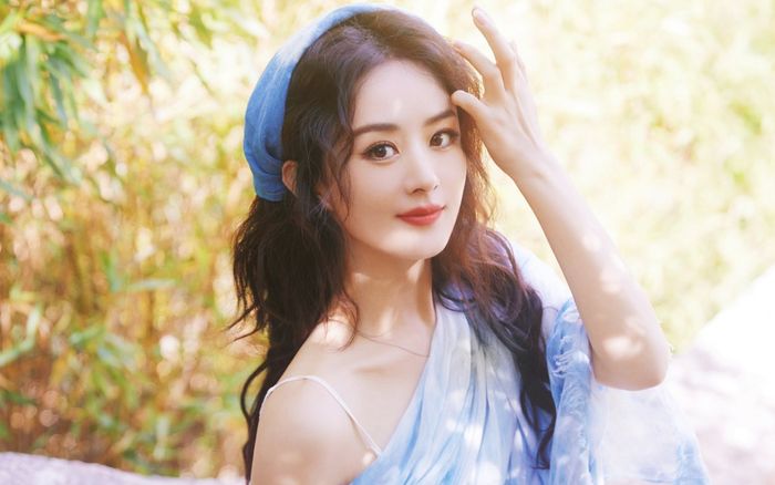 Triệu Lệ Dĩnh bị 'tình cũ' Tiêu Chiến giành vai