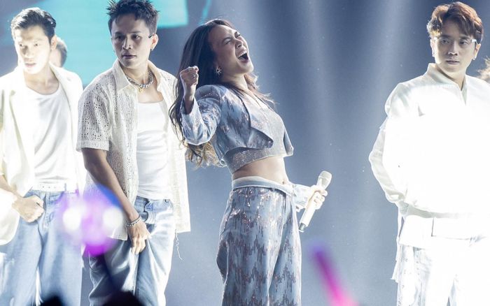 Mỹ Tâm bất lực gặp vấn đề sức khoẻ, bật khóc trước tình cảm của khán giả