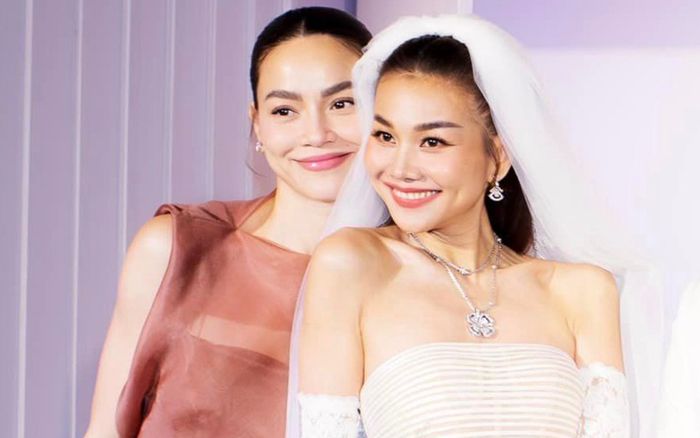 Hồ Ngọc Hà sửa lời bài hát của mình vì Thanh Hằng: Biết lý do ai cũng khen ngợi!