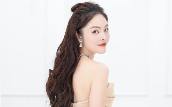 Hậu ly hôn, Dương Cẩm Lynh dị ứng với đàn ông, khó có lòng tin