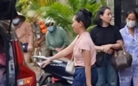 Hồng Phượng dọn khỏi nhà con gái NSƯT Vũ Linh, bị chỉ trích về hành động này?