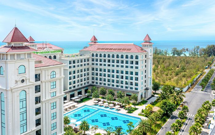 Khám phá quyền lợi khi nghỉ dưỡng tại khách sạn 4 sao quốc tế Wyndham Garden Grandworld Phú Quốc