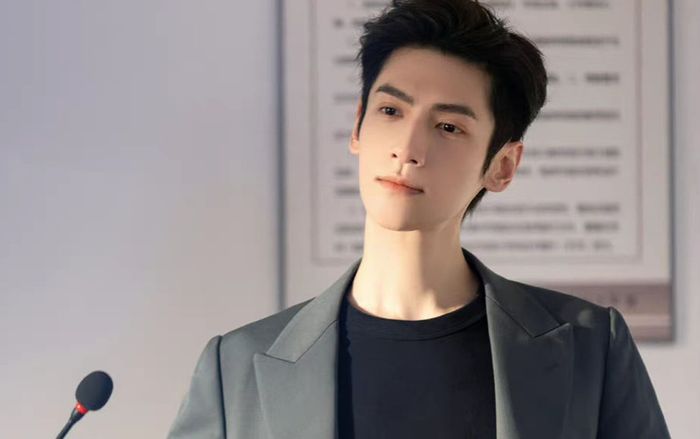 Không còn là tin đồn, La Vân Hi chính thức công bố tin vui cùng bạn gái mới sau hơn 1 năm hẹn hò