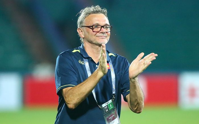 Khi người Pháp không còn lãng mạn như triết lý của HLV Troussier