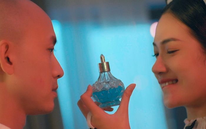 Biệt Dược Đen tập 15: Bạn gái sốc thuốc, Cường bị Đạt cầm dao dằn mặt