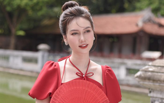 Hậu chia tay, Hương Giang trải lòng: Quyết định buông bỏ là cho mình lối thoát