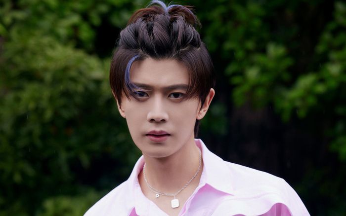 Xôn xao hình ảnh tình tứ giữa Nhậm Gia Luân và bạn diễn giữa tin đồn ngoại tình