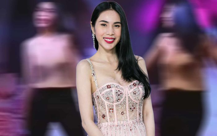 Ca sĩ Thủy Tiên bị đào clip nhạy cảm trên sân khấu, dân mạng ngao ngán khi xem