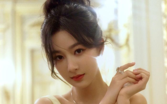 Dương Tử và tình trẻ thông báo tin vui, náo loạn cả mạng xã hội