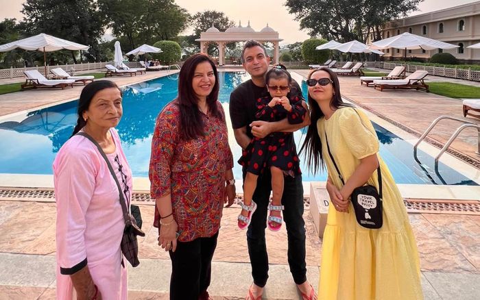 Võ Hạ Trâm hạnh phúc hội ngộ gia đình chồng, bất ngờ với ái nữ vì điều này