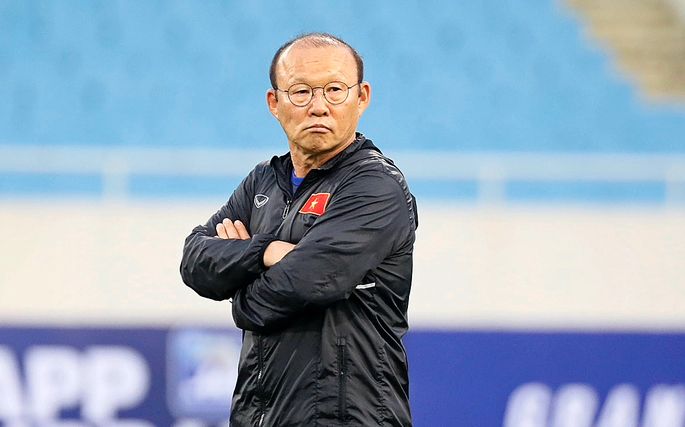 Thái Lan sẽ rất mạnh nếu HLV Park Hang Seo thay Polking?