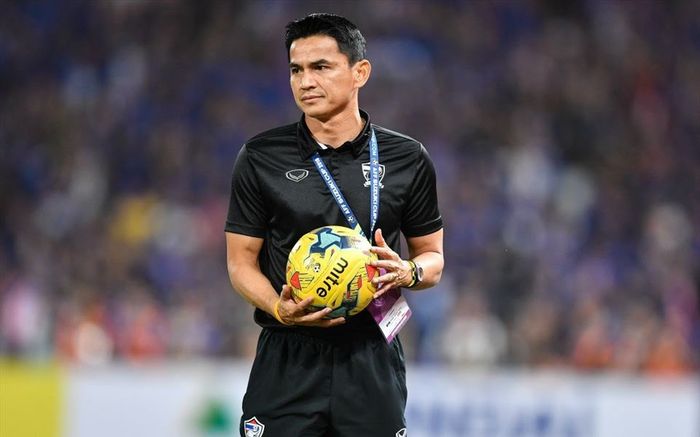 Lộ diện ba ứng viên thay HLV Polking: Madam Pang chọn Kiatisuk hay ông Park?