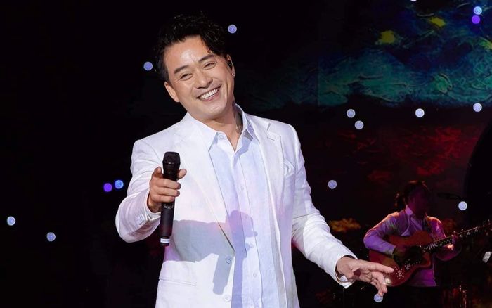 Hát lại hit đình đám trong sự nghiệp, dân mạng nhận xét về phong độ Tuấn Hưng tuổi U50