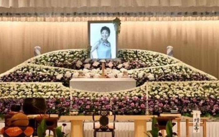 Một nữ ca sĩ qua đời vì ung thư thực quản, chưa kịp thực hiện di nguyện cuối cùng