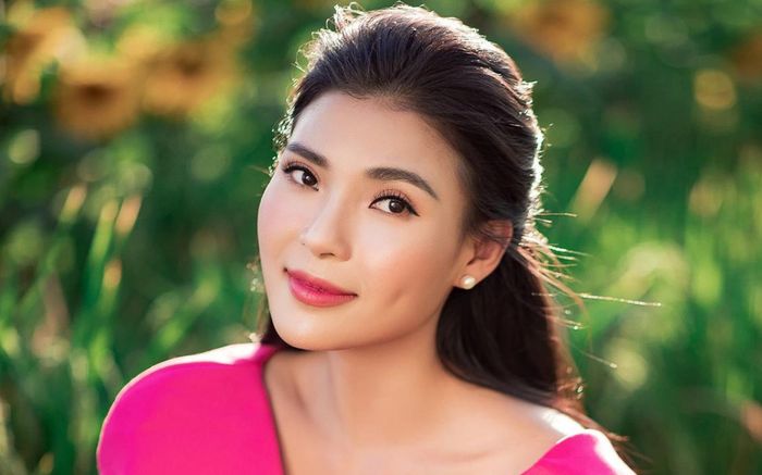 Thúy Diễm tái xuất màn ảnh, nên duyên với nam chính Gia Đình Mình Vui Bất Thình Lình