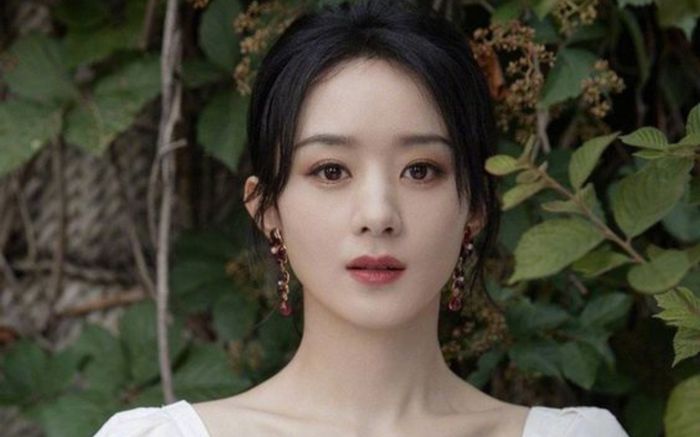 Triệu Lệ Dĩnh bất ngờ công bố tin vui sau một năm gặp biến cố