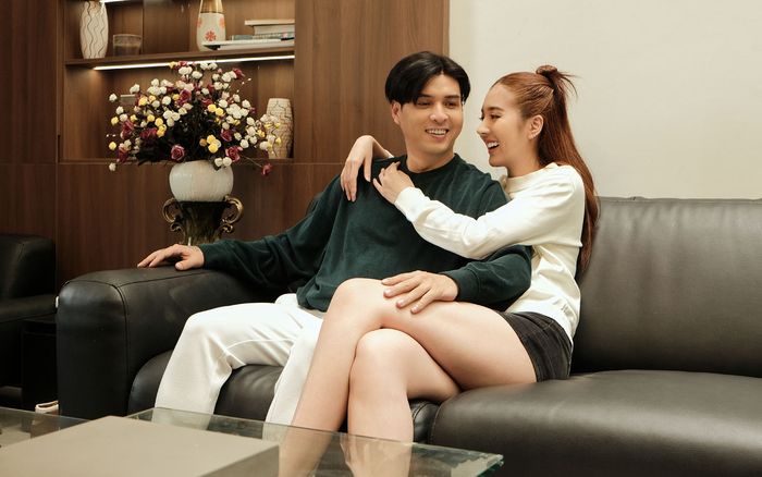 Hồ Quang Hiếu giữ khoảng cách với bạn thân của vợ: 'Cô ấy không nói nhưng có chút khó chịu'