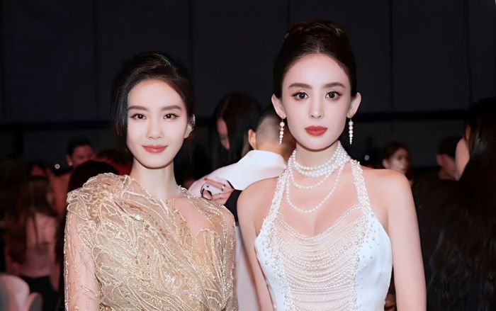 Lưu Thi Thi và 'người đẹp Tân Cương' chung khung hình: Nhìn qua là biết ngay ai đỉnh hơn