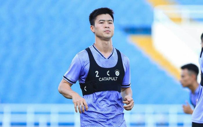 Trung vệ Đỗ Duy Mạnh bị tai nạn giao thông, chia tay tuyển Việt Nam