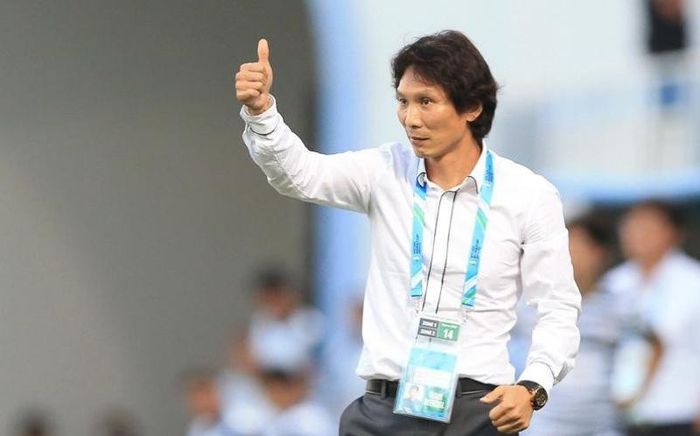 HLV Gong Oh-kyun chính thức cầm quân ở V.League