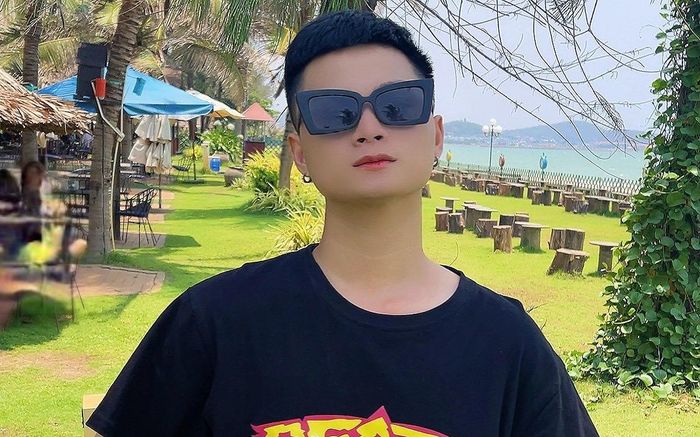 Nguyễn Gia Hoàng (Reyy) : Từ Hot Boy Xấu Lạ đến Streamer Nổi Tiếng