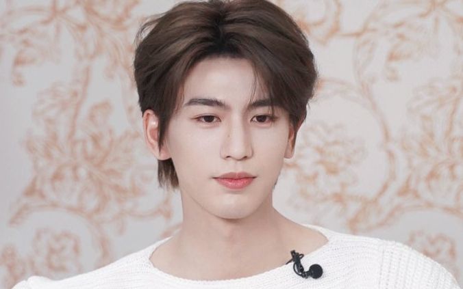 Tiết lộ nghề nghiệp không ngờ tới của Trương Lăng Hách trước khi nổi tiếng