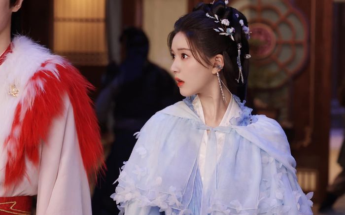 Triệu Lộ Tư gây tranh cãi khi tiết lộ lý do đóng Thần Ẩn, fan nam chính nghe xong chạnh lòng