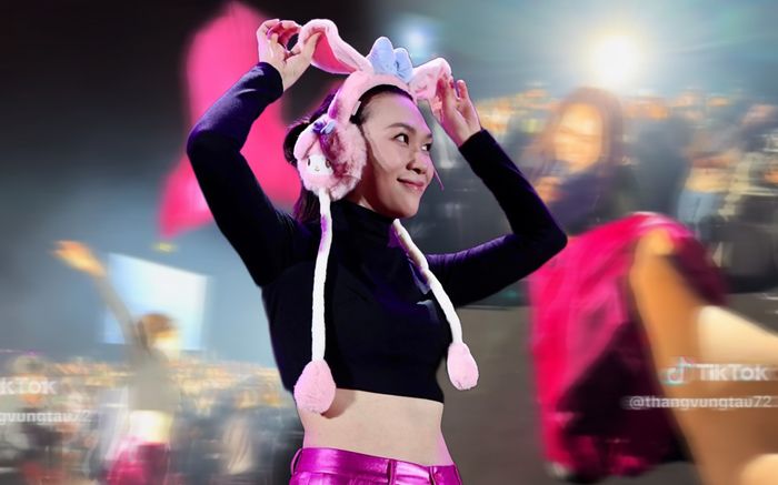 Chuyện lạ Vpop: Mỹ Tâm quăng áo tặng khán giả, bị trả ngược trở lại