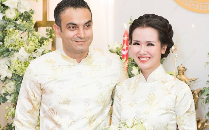 Võ Hạ Trâm thừa nhận tình duyên lận đận, từng nghĩ đi tu nếu không gặp chồng Ấn Độ