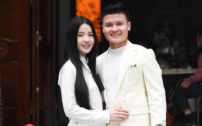 Anh trai Chu Thanh Huyền nhắn nhủ trong ngày vui: 'Gả em gái cho Quang Hải mình yên tâm 100%'