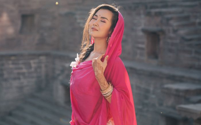 Sau khi được FC quảng bá MV tại nước ngoài, Võ Hạ Trâm hạnh phúc đón nhận 2 'tin vui' liên tiếp