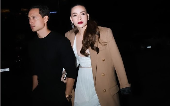 Hồ Ngọc Hà được ông xã Kim Lý 'tháp tùng' đi diễn, chỉ một hành động đủ biết đang hạnh phúc cỡ nào