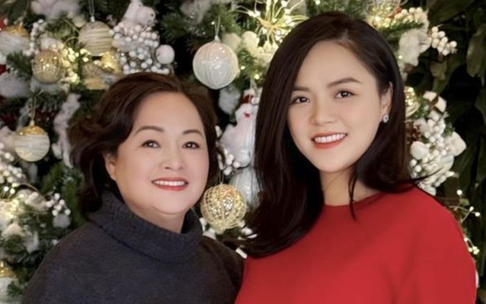 Thu Quỳnh hé lộ về phản ứng của mẹ ruột khi nhận tin con gái mang bầu lần hai