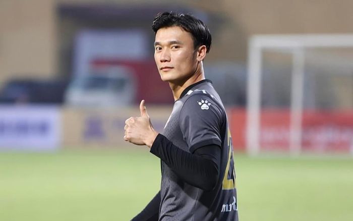 Thủ môn Bùi Tiến Dũng đến CLB HAGL?