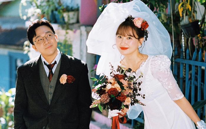 Trấn Thành - Hari Won bắt trend nhảy múa mừng 7 năm kết hôn, dân mạng nhận xét ra sao?