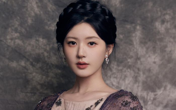 Sự nghiệp Triệu Lộ Tư thăng hạng nhanh chóng, tất cả là nhờ người này