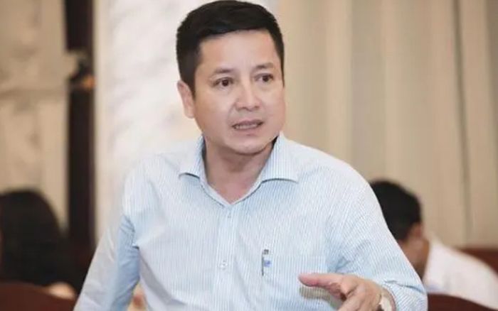 Bị nói trượt NSND vì ly hôn vợ, nghệ sĩ Chí Trung phản ứng gây chú ý?