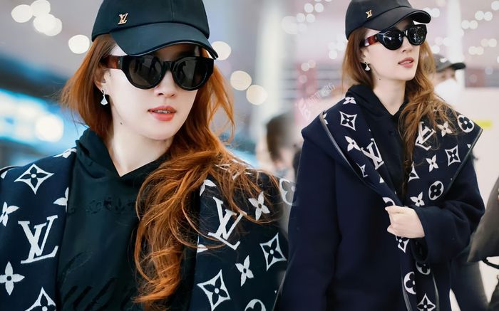 Lưu Diệc Phi lên đồ xuất ngoại thế nào mà được khen thời thượng, chuẩn sắc quý cô kiêu kì?