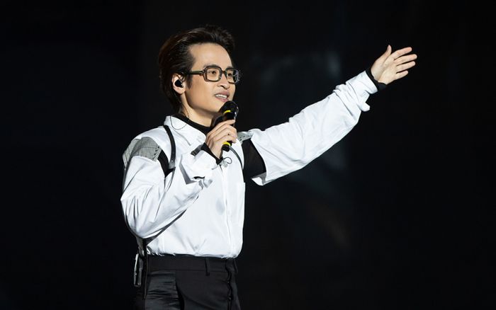 Tranh cãi việc Hà Anh Tuấn hát ca khúc OST đình đám hay hơn cả bản gốc của Hàn Quốc