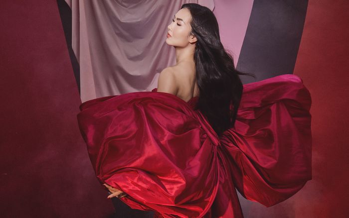 Sau thành công của 'Về với em', Võ Hạ Trâm tiết lộ sẽ không tiếp tục hát tiếng Ấn Độ