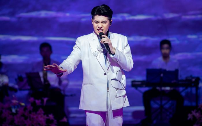 Nghe tin 1 khán giả nữ 'trốn làm' để gặp mình, Noo Phước Thịnh trả lời ra sao?