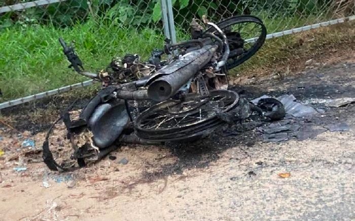 'Người hùng' từng cứu 11 người gặp nạn trong vụ sập cầu Cần Thơ đã tử vong sau khi tự thiêu bên lề đường