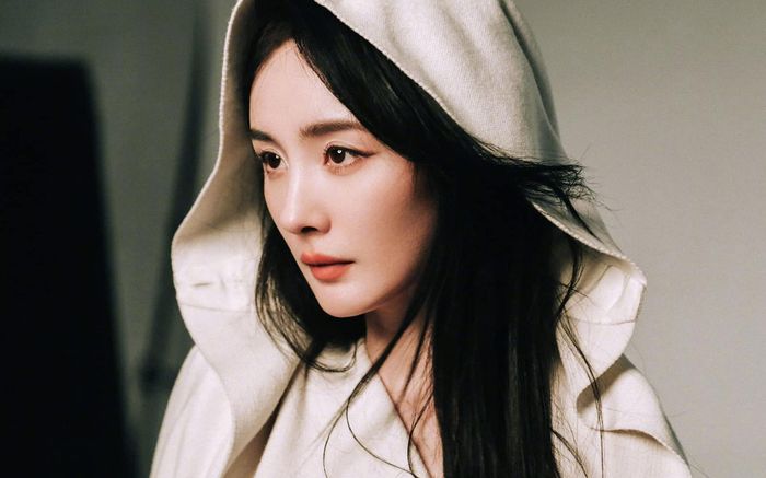 Dương Mịch công khai hôn tình trẻ kém 6 tuổi, sẽ sớm công khai về chung nhà