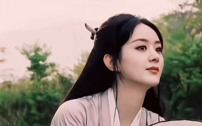 Triệu Lệ Dĩnh có đang 'được ăn cả, ngã về không' khi từ chối Sở Kiều Truyện 2 để đóng Dữ Phượng Hành?