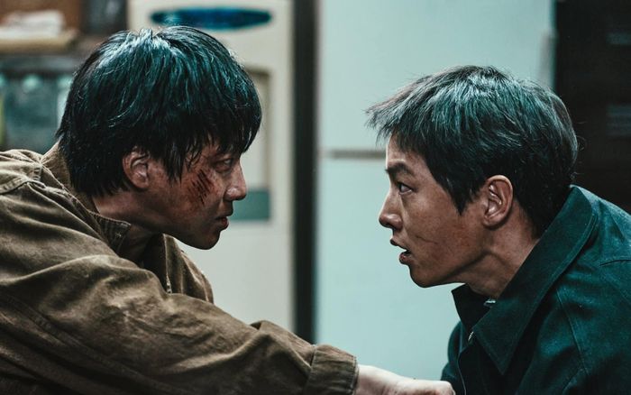 Phim của Song Joong Ki khiến các quan khách 'đứng ngồi không yên' sau buổi chiếu sớm tại Cannes 2023