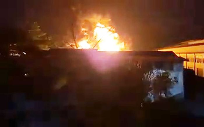 Cháy nhà dân ở TP.HCM lúc rạng sáng, 1 người đàn ông không qua khỏi